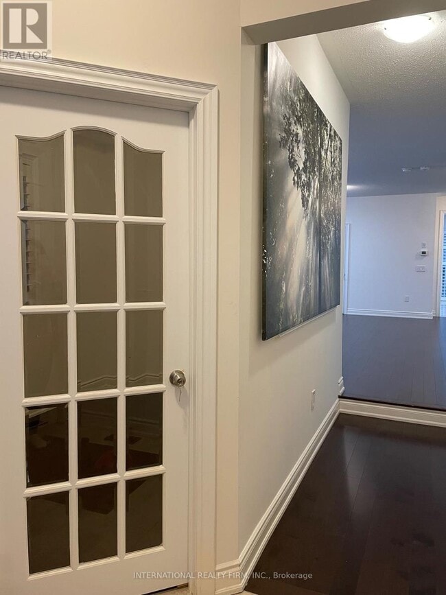 Building Photo - 221 Etheridge Ave