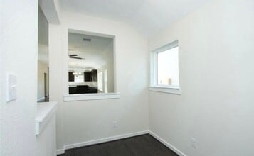 Building Photo - 204 Laura Leigh Ln
