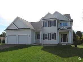 Building Photo - 2 Eagle Dr