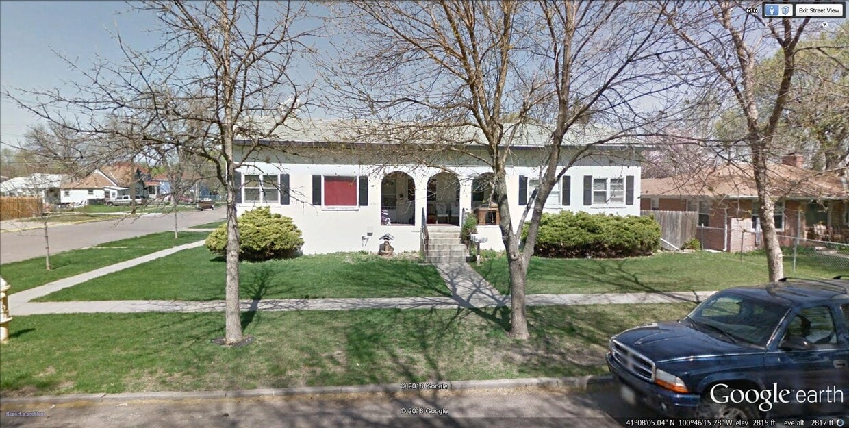 619 W 1st St, North Platte, NE 69101 Townhome Rentals in North Platte