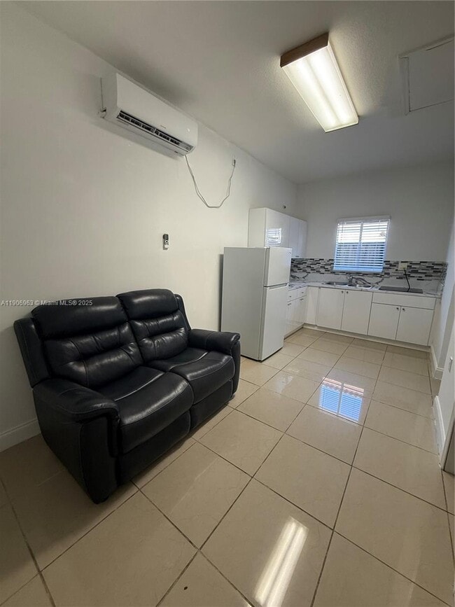 Building Photo - 23160 SW 113 Passage