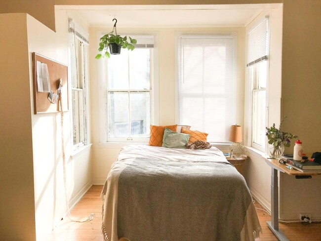 Foto del edificio - 103 E Spencer St