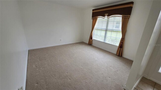 Foto del edificio - 608 Hatchwood Dr