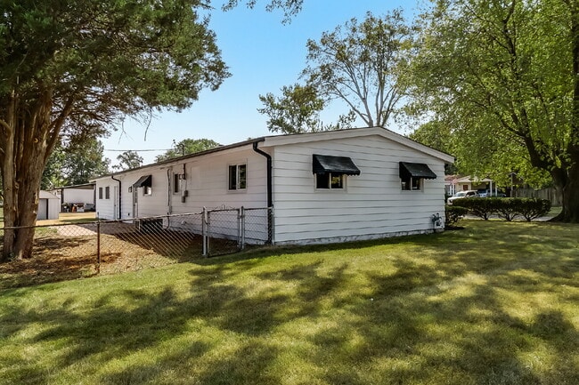 Foto del edificio - Charming & Modern 3 Bed / 1 Bath Home in Florissant