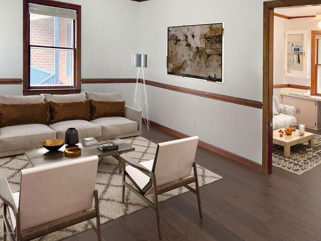 Building Photo - 213 Shoreline Dr