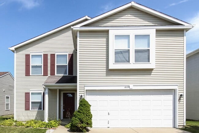 Building Photo - 1829 Blue Pine Ln