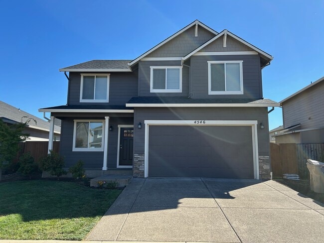 Building Photo - 4546 Sagecrest Dr NE