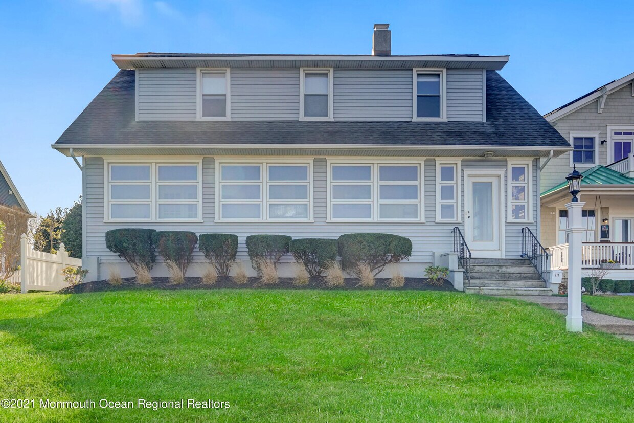 111 Lakeside Ave, AvonbytheSea, NJ 07717 House for Rent in Avonby