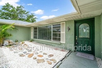 Building Photo - 1405 Cambridge Dr