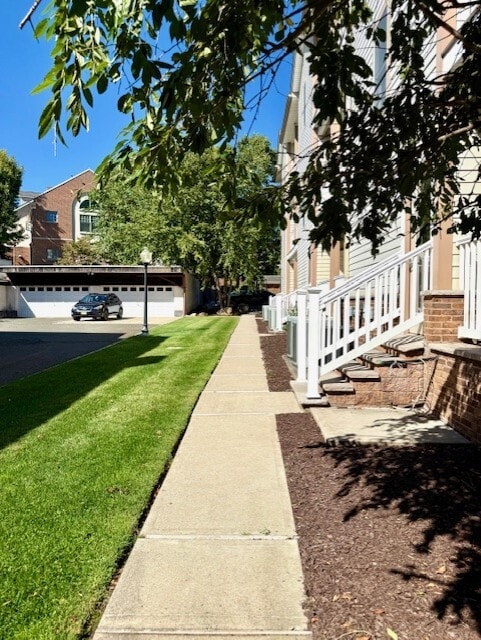Back Entrance - 18 Baldwin St