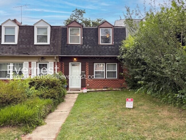 Building Photo - 6405 Loch Crest Ct
