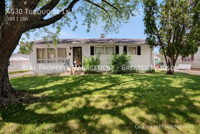 Foto del edificio - 3 bedroom house rental in lovely neighborhood