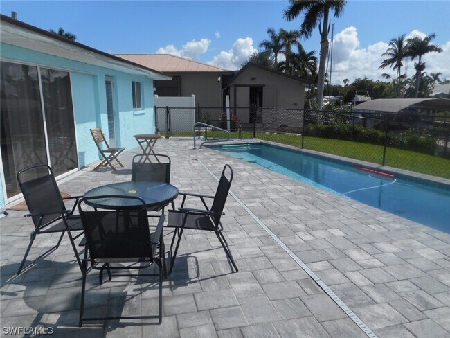 Foto del edificio - 1624 SE 15th Terrace