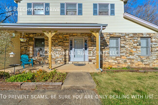 Foto del edificio - 66 Beechwood Dr