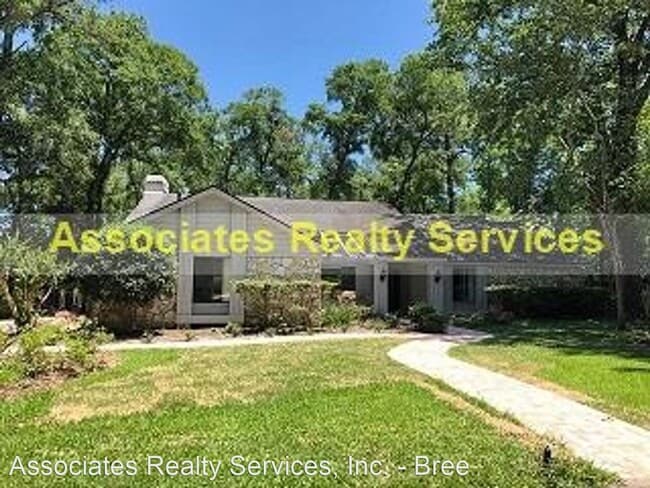 Building Photo - 3 br, 3.5 bath House - 2715 NW 38th Drive