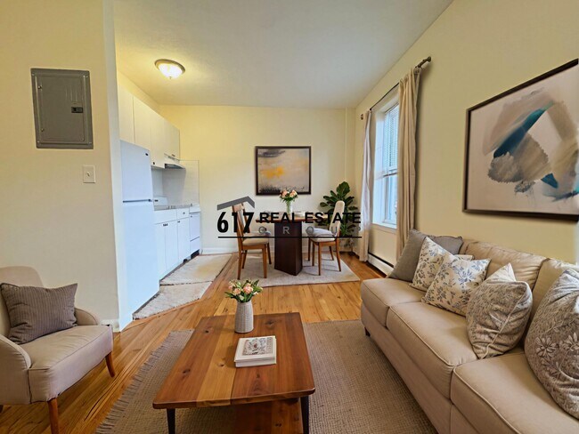 Foto del edificio - 172 N Beacon St