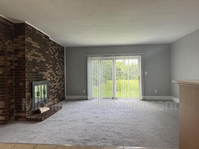 Building Photo - 45299 Indian Creek Dr