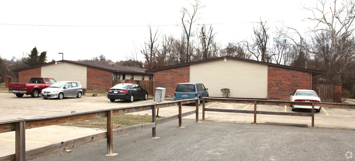 Foto del edificio - 8242 Ohio River Rd