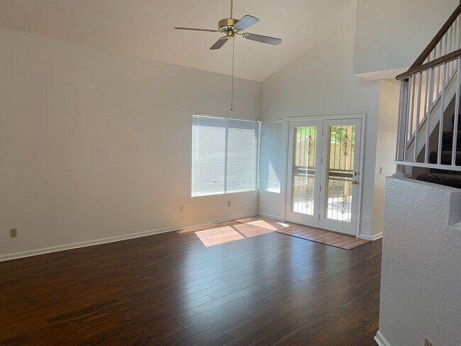 Building Photo - LOVELY HOME IN WARNER RANCH!