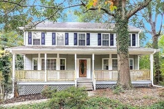 Building Photo - 1960 McEachern Manor Dr