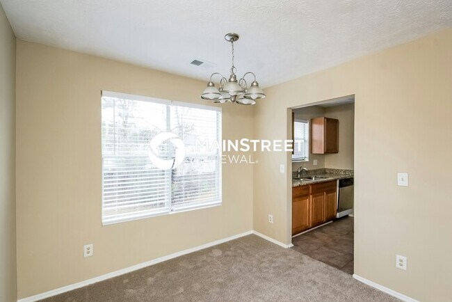 Foto del edificio - 4 Bedroom Pet-Friendly Home in Decatur, GA...