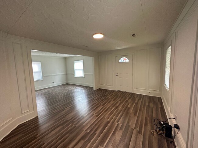 Foto del edificio - 1814 Newark Ave