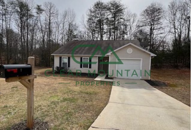 Beautifully Updated 4BR/2BA Home with Modern Finishes and Newly Built Dog Park! - Beautifully Updated 4BR/2BA Home with Modern Finishes and Newly Built Dog Park!