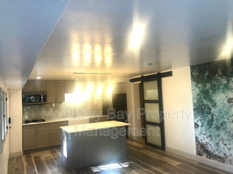 26011 Ridgewood Rd, Carmel, CA 93923 Condo for Rent in Carmel, CA