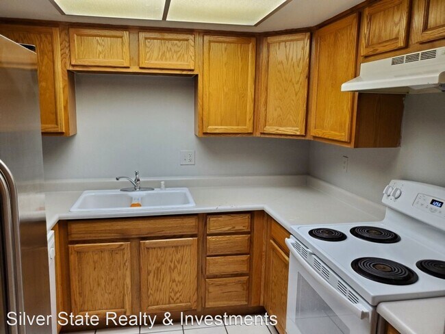 Building Photo - 2 br, 1 bath House - 417 Las Casitas Way