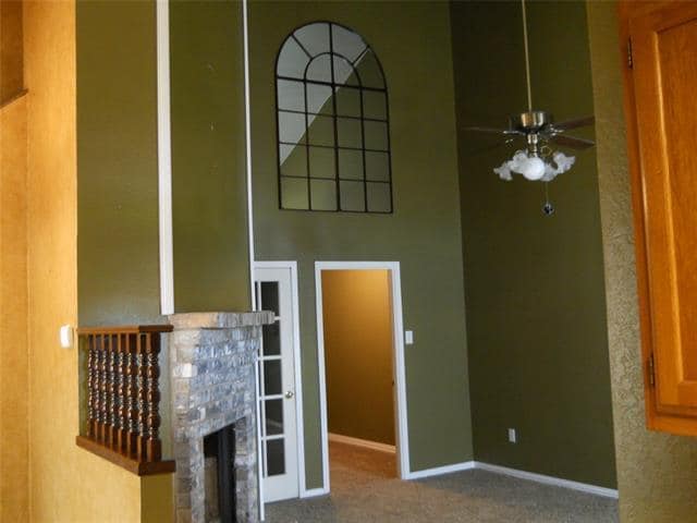 Building Photo - 3182 Chimney Cir