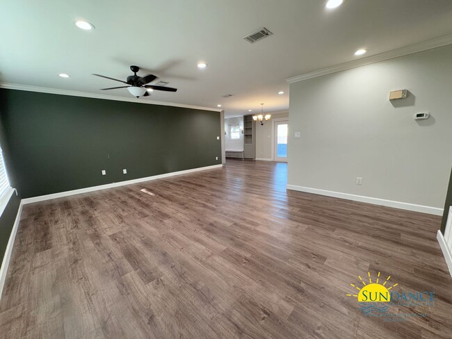 Building Photo - Beautifully Remodeled 3-Bedroom Home with ...