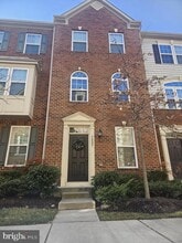 Building Photo - 7237 Yesterday Ln