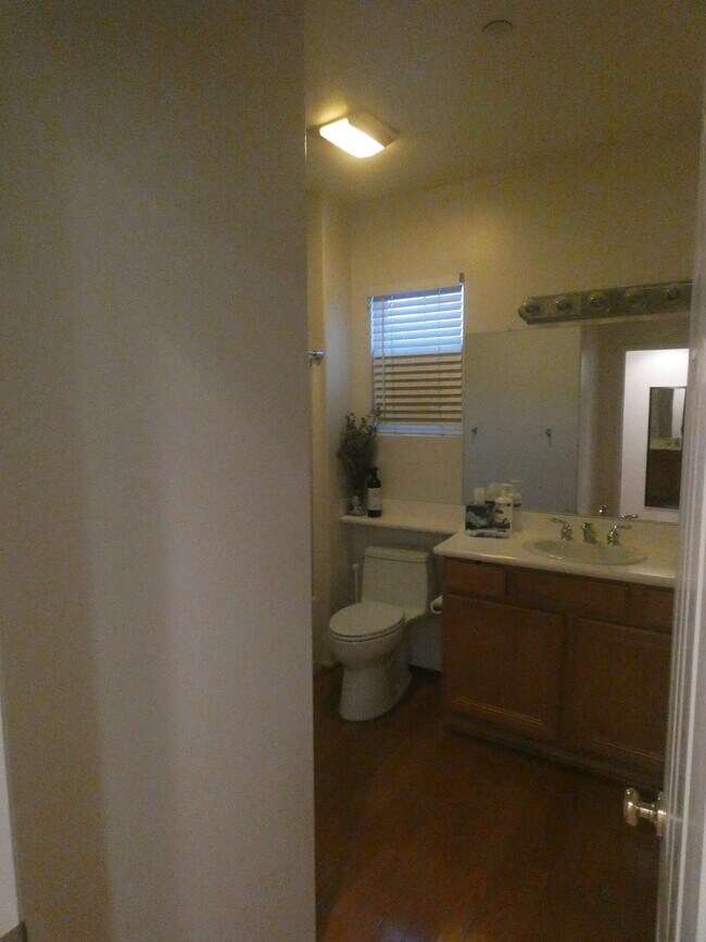 Building Photo - 820 Timberwood