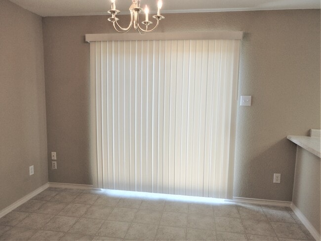 Foto del edificio - 6031 Donely Place