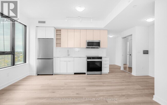 Photo du bâtiment - 2075 Lakeshore Rd.