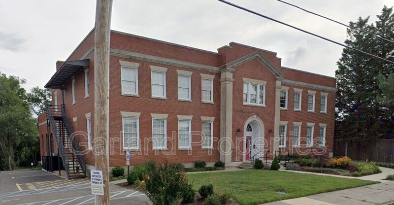 Primary Photo - 821 Salem Ave SW