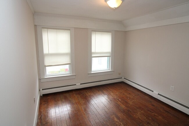 Foto del edificio - 6 Smith Ct