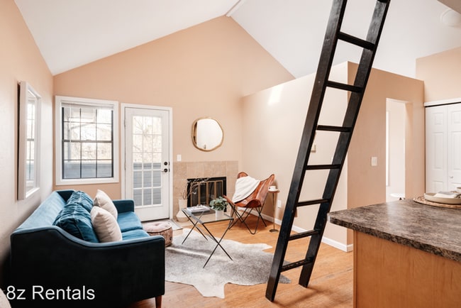 Building Photo - 1 br, 1 bath House - 1405 Broadway #303