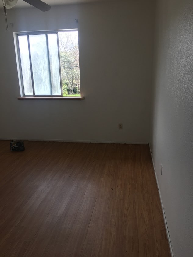 2173 California St, Redding, CA 96001 Townhome Rentals in Redding CA