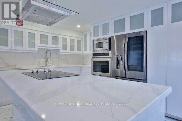 Building Photo - 10 Silverdale Crescent