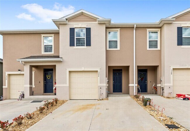 Building Photo - 1264 Draintree St