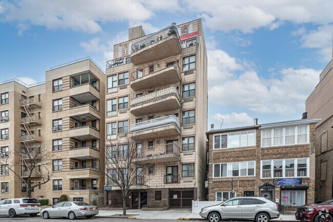 Foto del edificio - 134 W End Ave