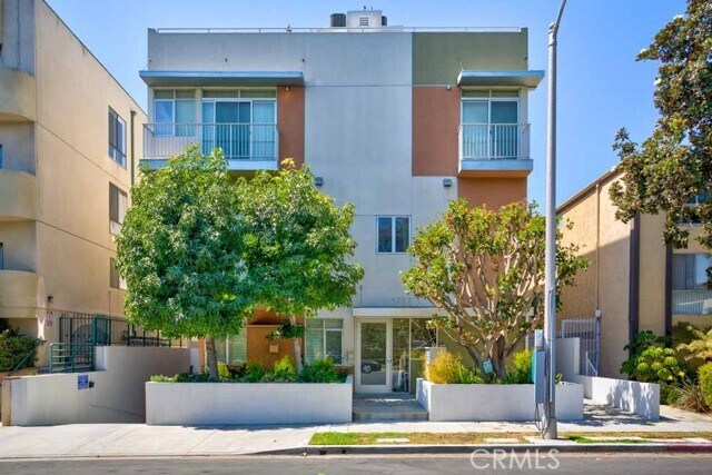 Foto del edificio - 1737 Colby Ave