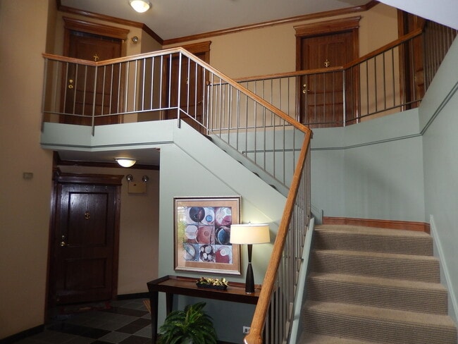 Foto del edificio - 1744 Eastwood Ct