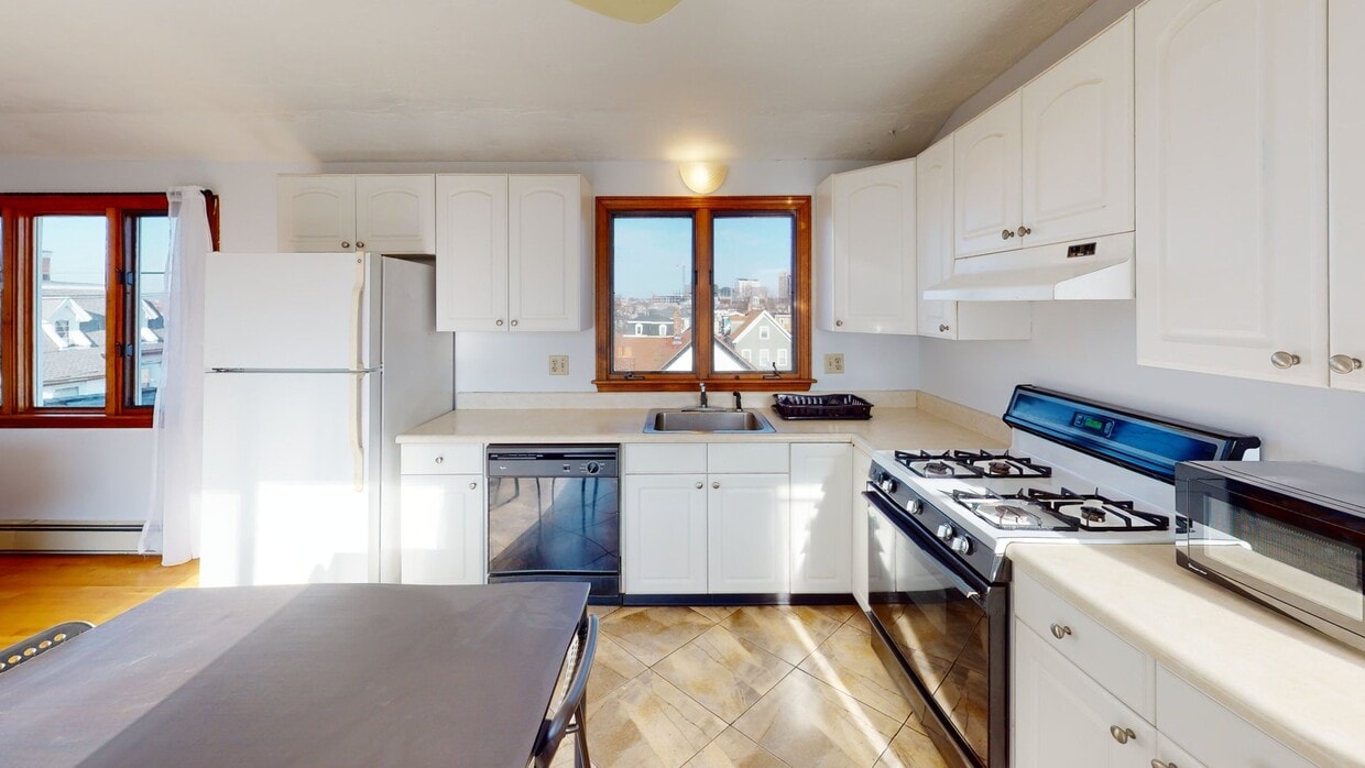 Photo - Room in Shared 2 bed/1 bath home