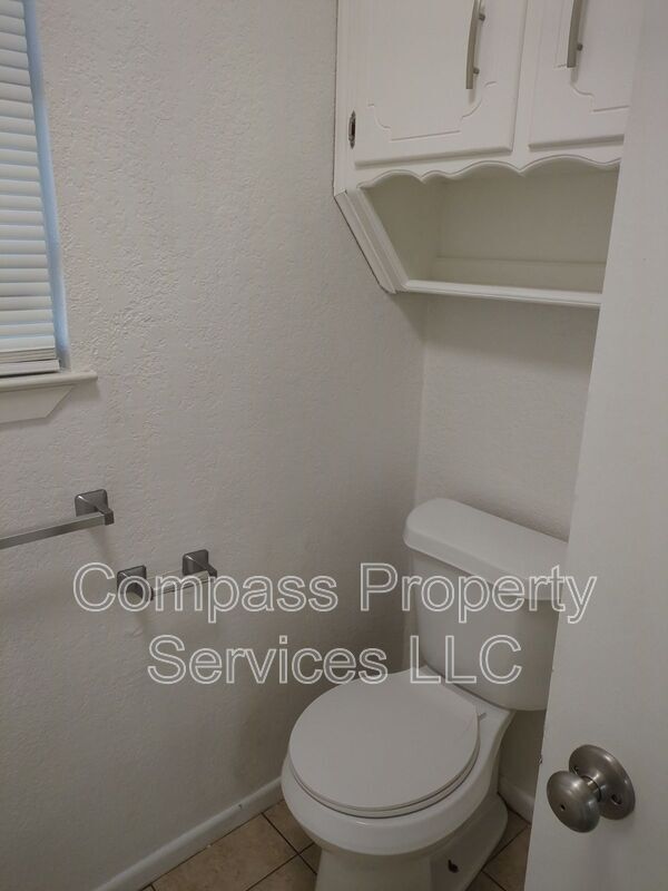 Building Photo - 3019A McFerrin Ave