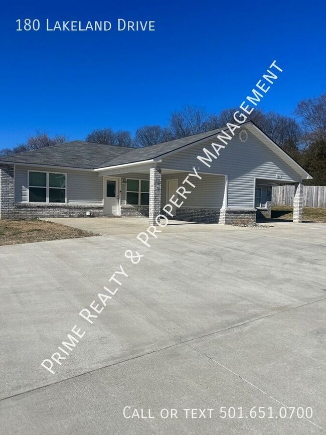 Building Photo - 180 Lakeland Dr