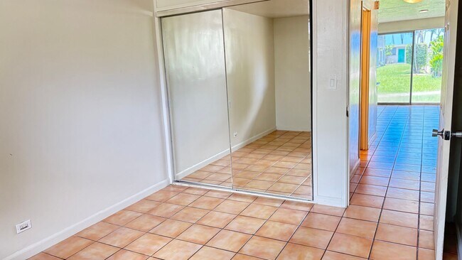 Foto del edificio - 85-175 Farrington Hwy #C110