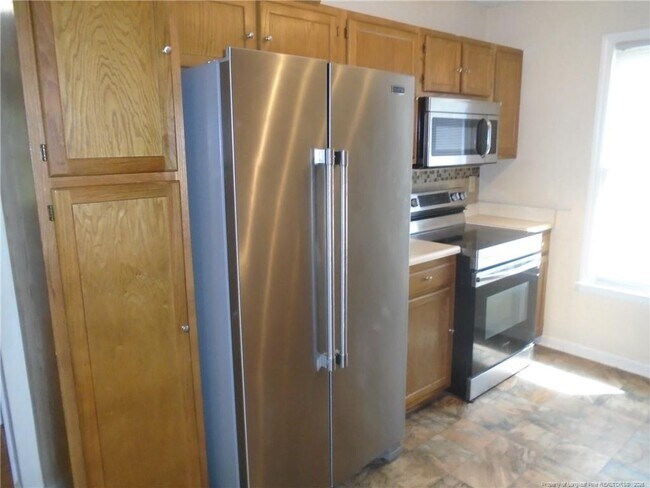 Foto del edificio - 6334 Greycliff Dr