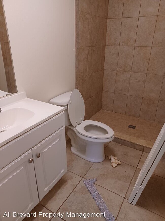 Foto del edificio - 2 br, 2 bath House - 1400 Baytree Dr NE #101